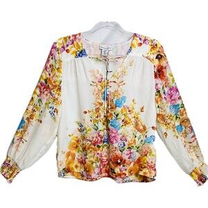 F. Cupcakes and Cashmere Top M Floral Blouse Long Sleeve V Neck NWT